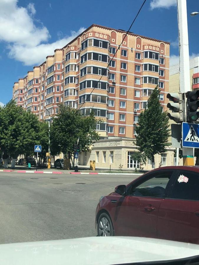 Новая Современная Квартира В Центре Города Qostanaj Buitenkant foto